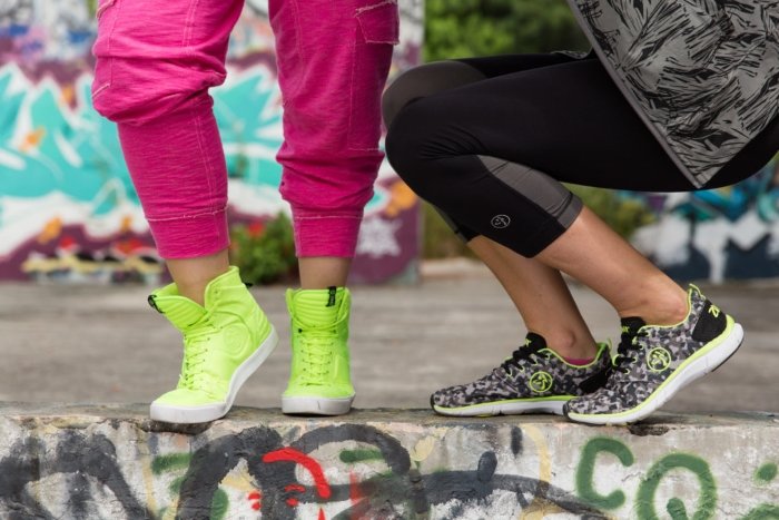 {keywor d} zapatillas zumba mujer nike